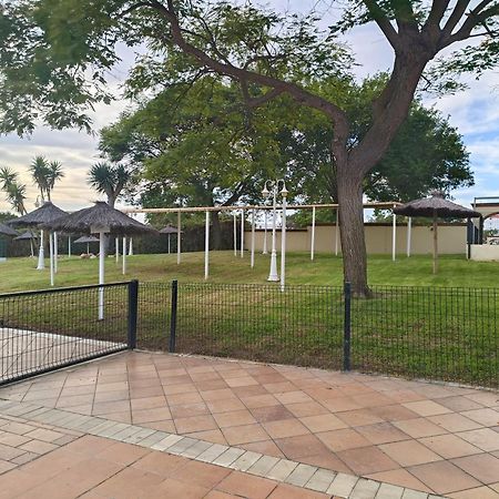 Estudio Taupe Matalascanas Luaran gambar